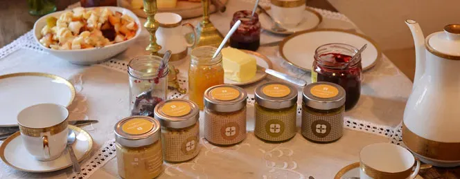 Adventsfrühstück Rezept mit Honig für weihnachtliches Frühstück
