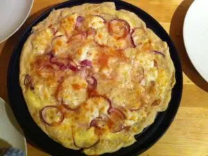 Flammkuchen mit Rosmarin und Honig